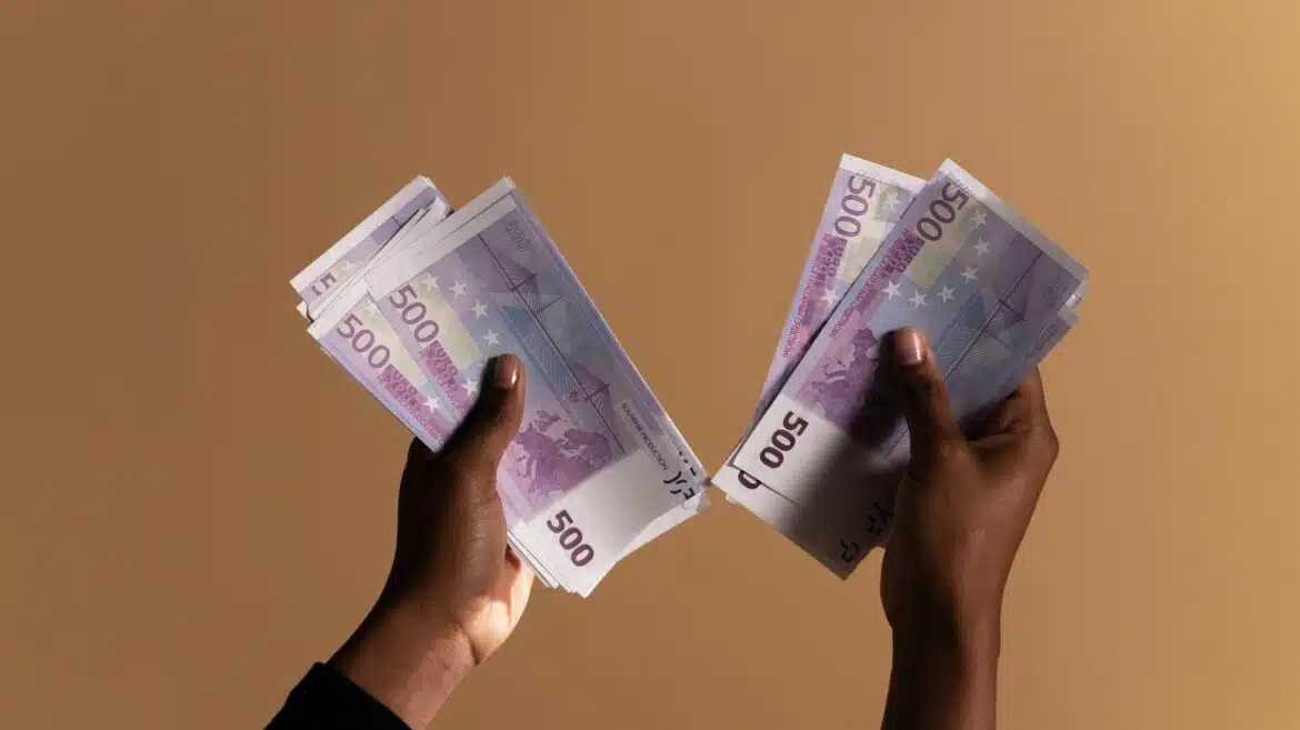 PPV, 10000 EUROS PRIME MACRON