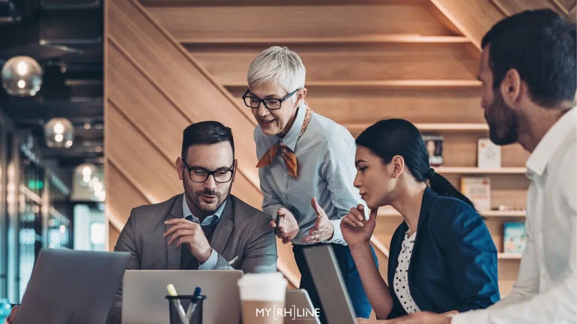 Recrutement salariés seniors, équipe intergenerationnelle