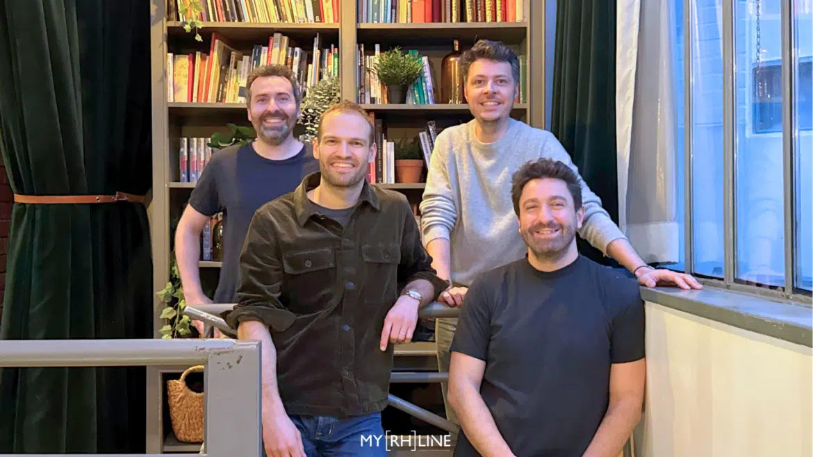 Photo des dirigeants Worklib et OfficeRiders : De gauche à droite : Xavier Herriot, Charles Vestur, Thomas Leblanc, Florian Delifer